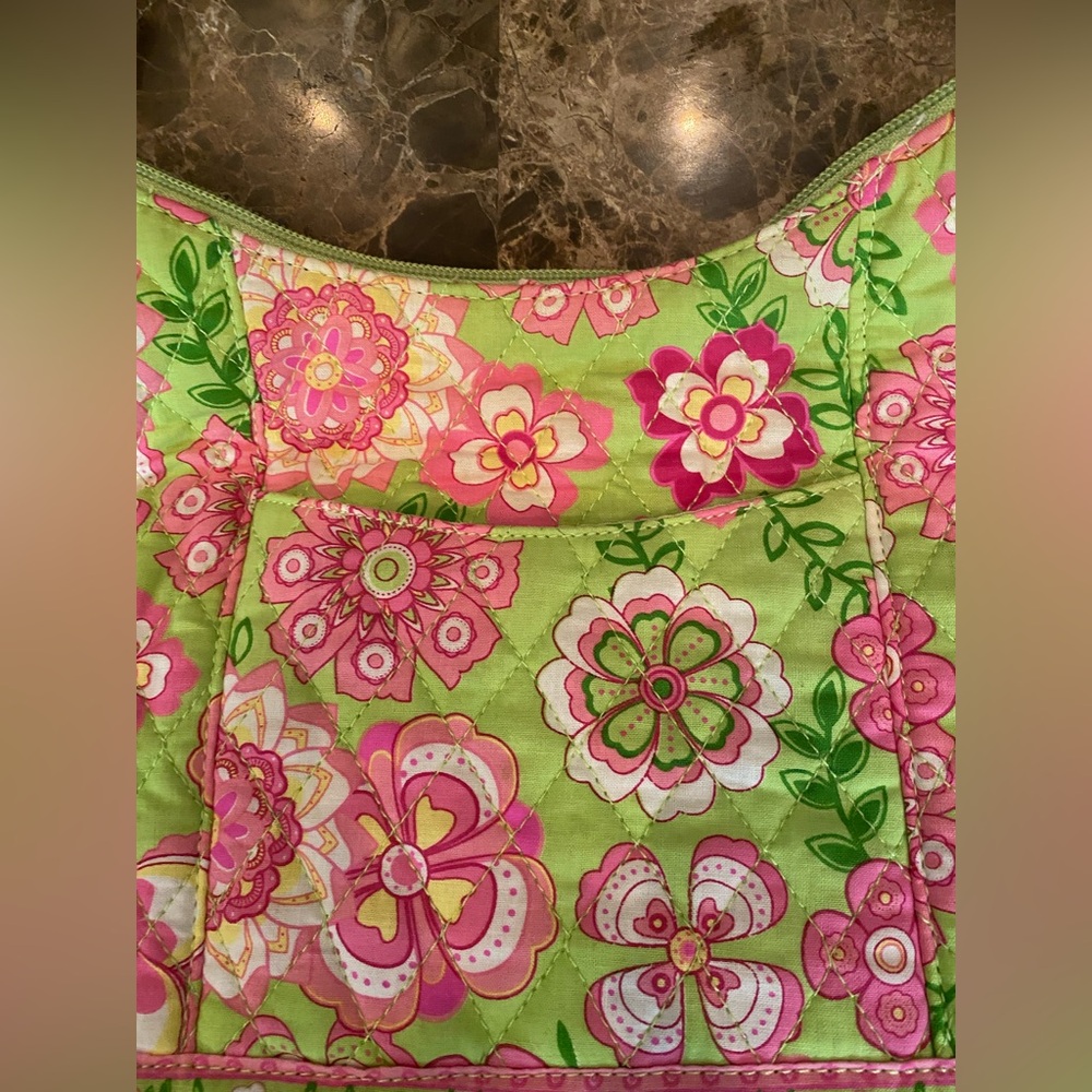 Vibrant Floral Shoulder Quilted Bag in Green and Pink - Picture 3 of 9